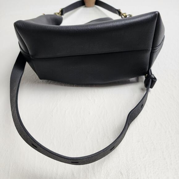 Madewell Black Leather Transport Bucket Bag NWT - Picture 10 of 12